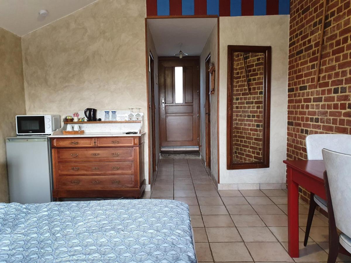 Bed and Breakfast Les Mout'Anes Saint-Hilaire-sur-Helpe Exteriér fotografie