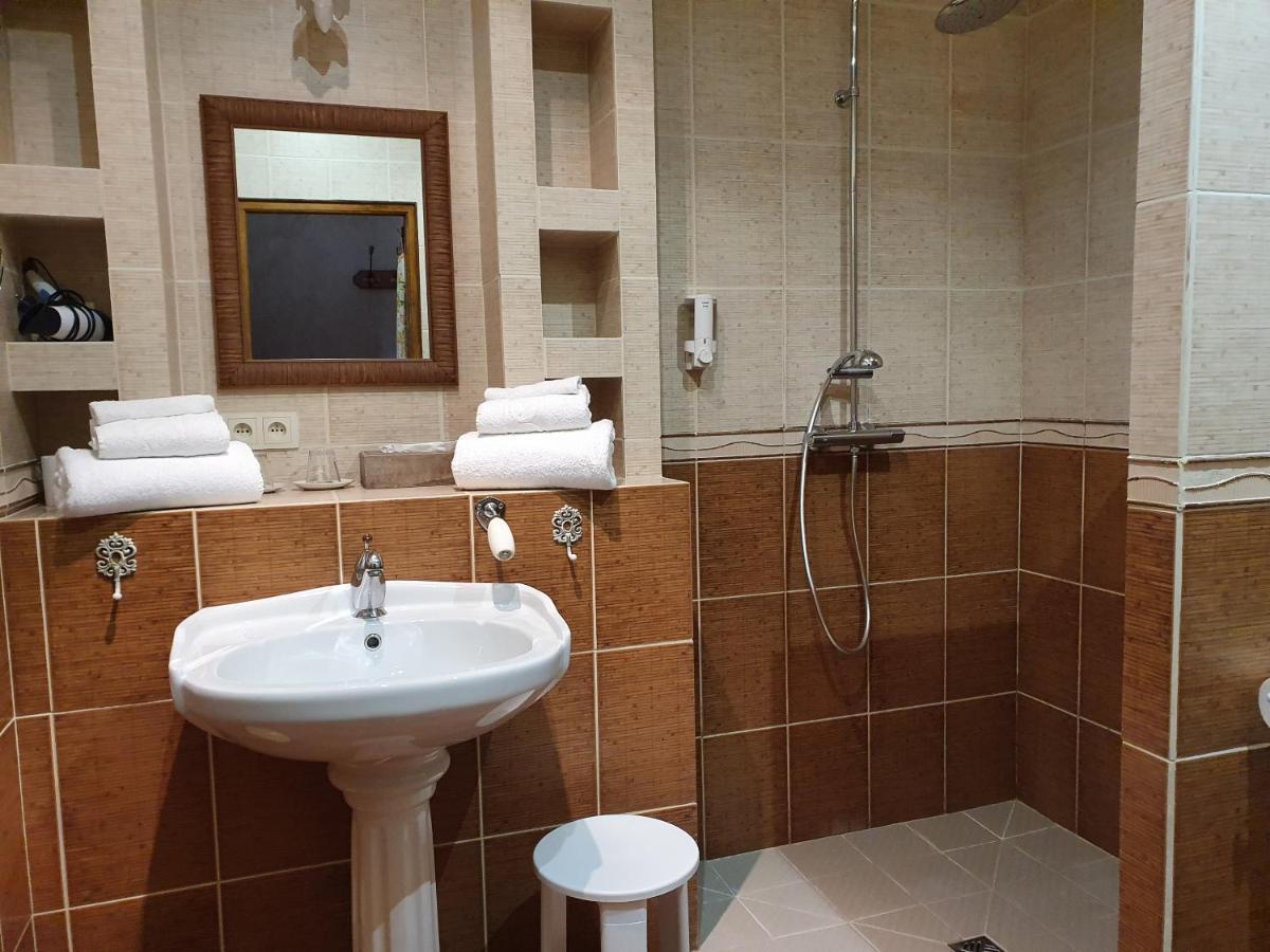 Bed and Breakfast Les Mout'Anes Saint-Hilaire-sur-Helpe Exteriér fotografie